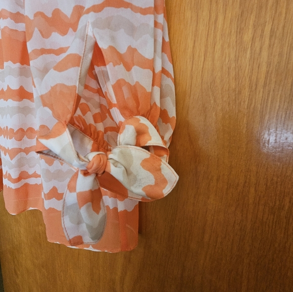 Trina Turk cream and orange stripe tie sleeve silk shirt medium (O) - Picture 3 of 5